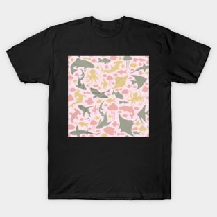 Fish in the pink sea T-Shirt